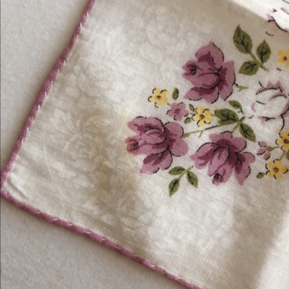 Set of Vintage Hankies ✨👌​